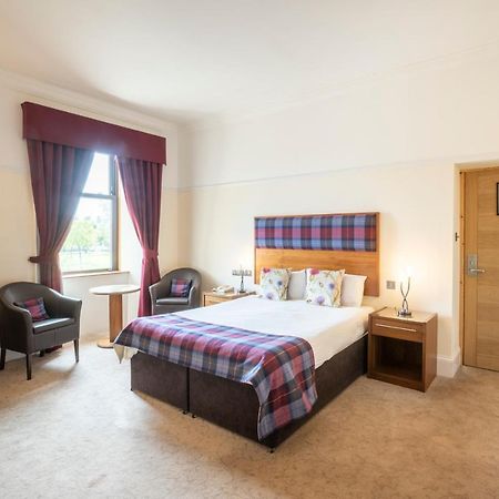 Park Hotel Montrose Bagian luar foto