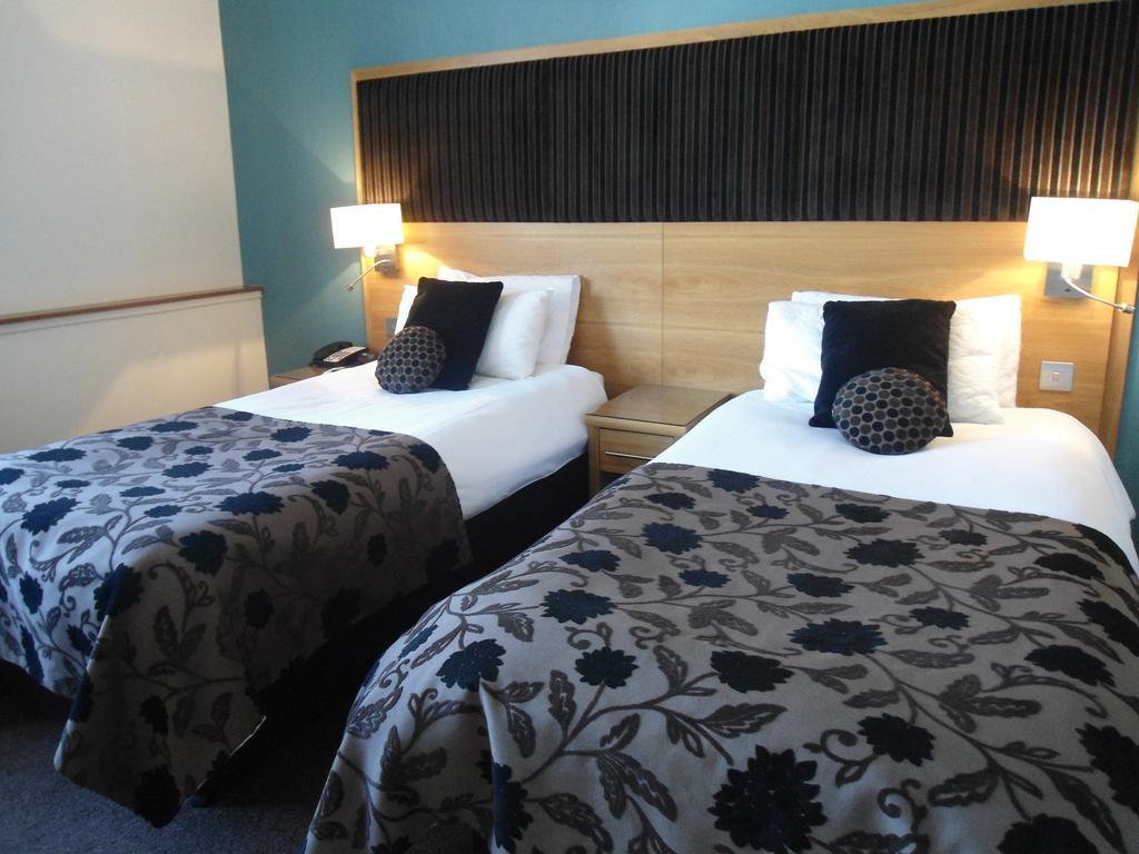 Park Hotel Montrose Bagian luar foto