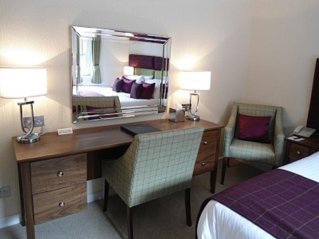 Park Hotel Montrose Bagian luar foto