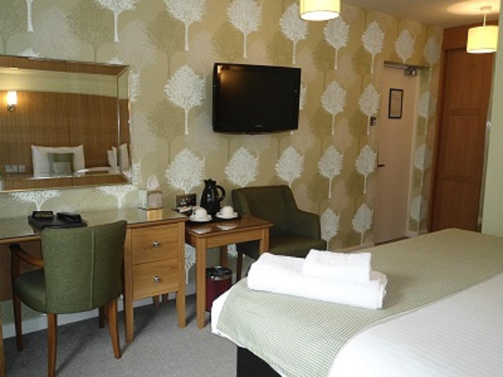 Park Hotel Montrose Bagian luar foto