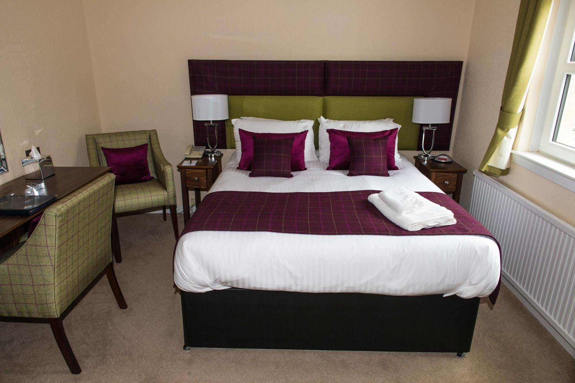 Park Hotel Montrose Bagian luar foto