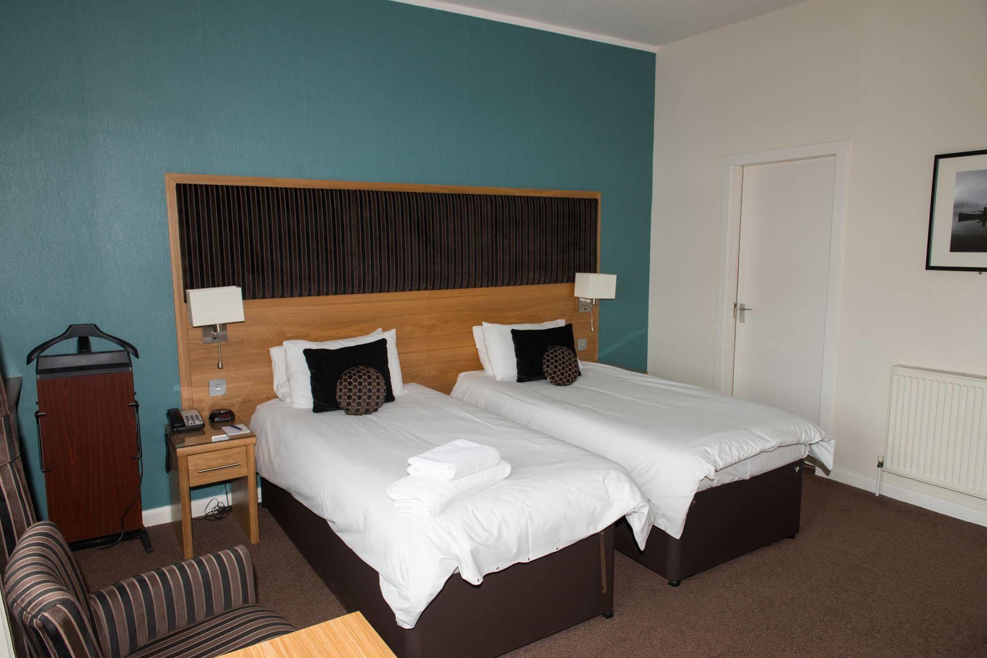 Park Hotel Montrose Bagian luar foto