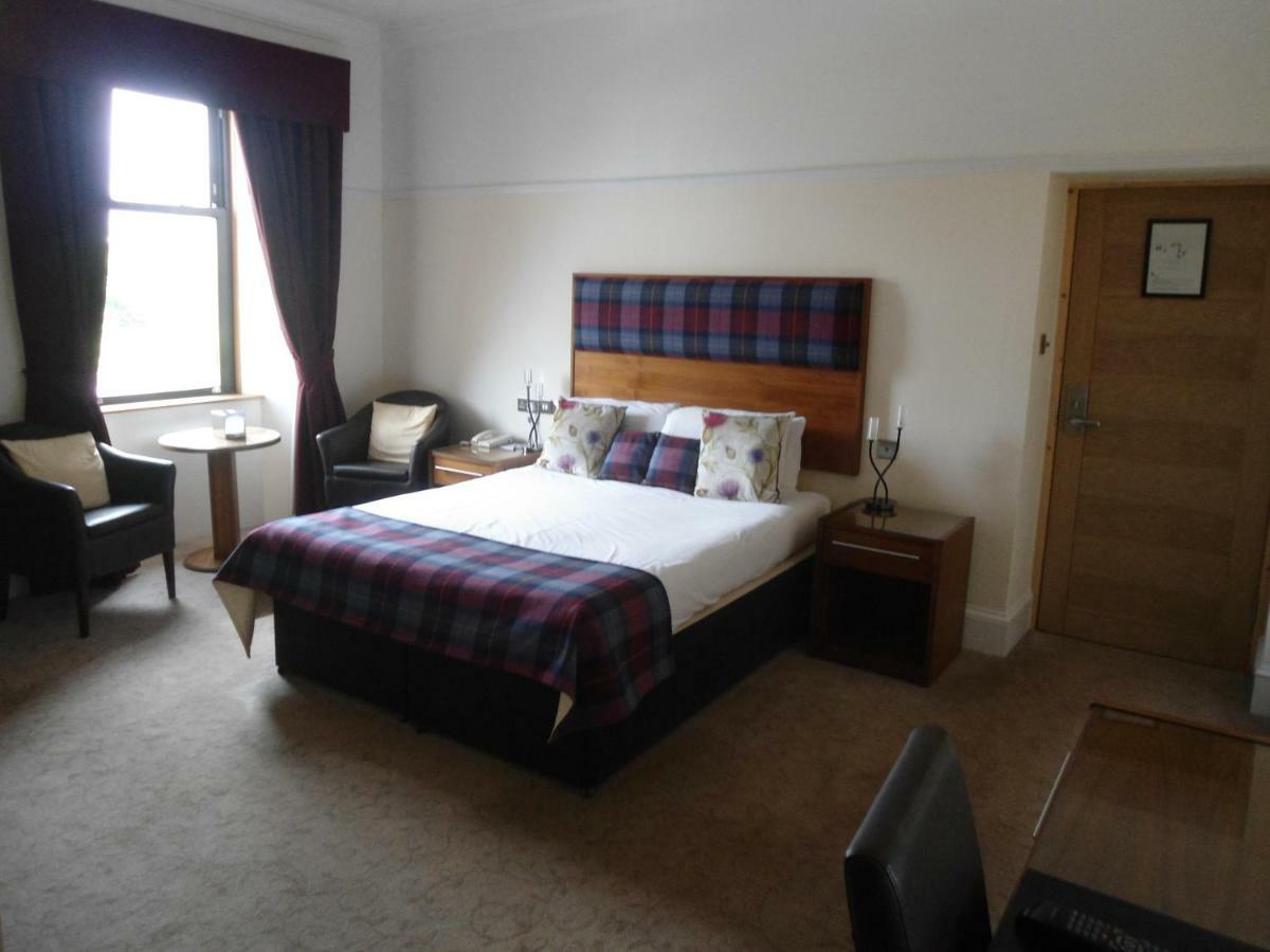 Park Hotel Montrose Bagian luar foto