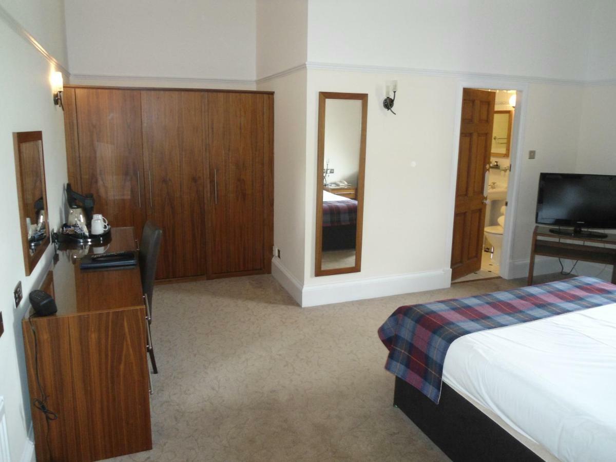 Park Hotel Montrose Bagian luar foto