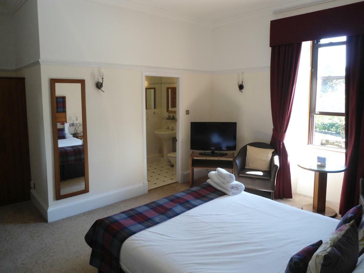 Park Hotel Montrose Bagian luar foto